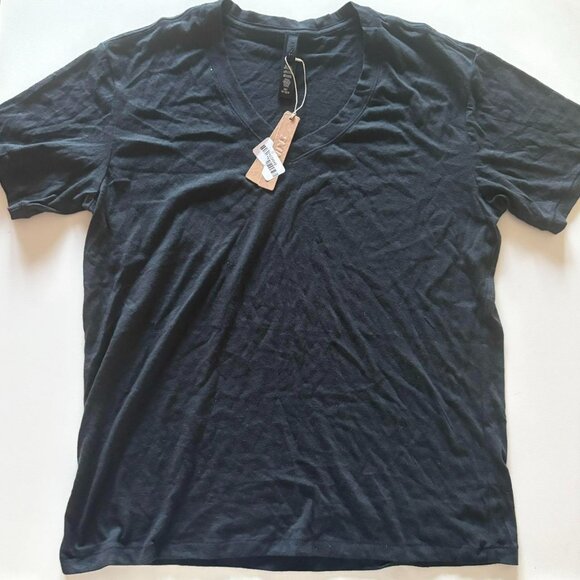 SKIMS Tops - NWT Skims Relaxed Oversized Short Sleeve